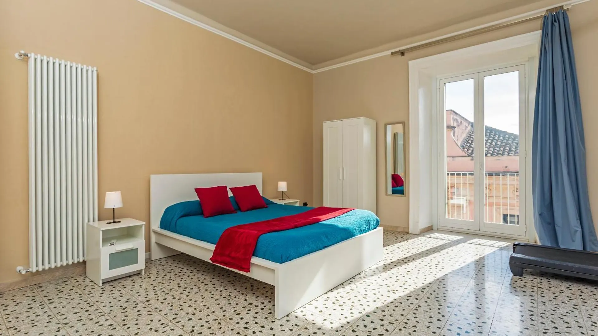 Апартаменты Etnea Central Home Катания Италия